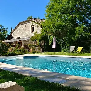 Guest house La Vayssade - Maison D'hotes - Jacuzzi, Piscine & Truffes, Lalbenque